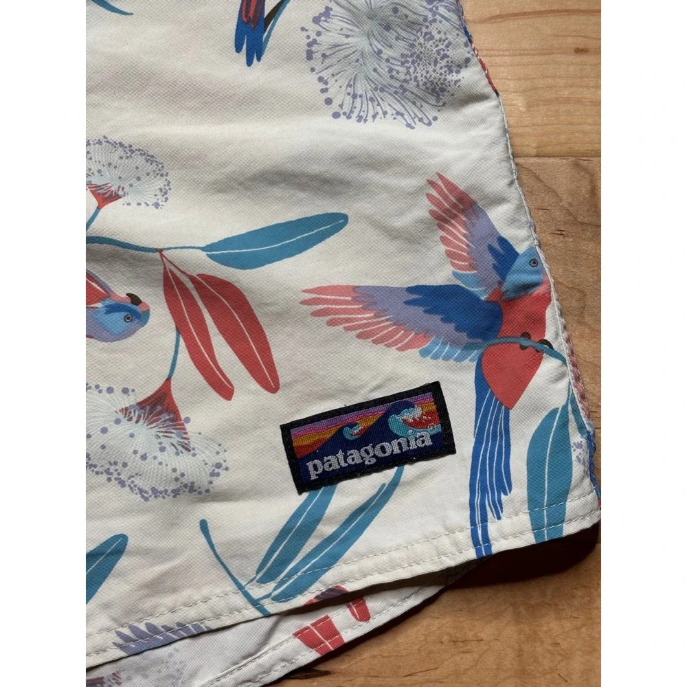 Patagonia Board Shorts Mens 36‎ White Bird Print Recycled Nylon Swim Trunks